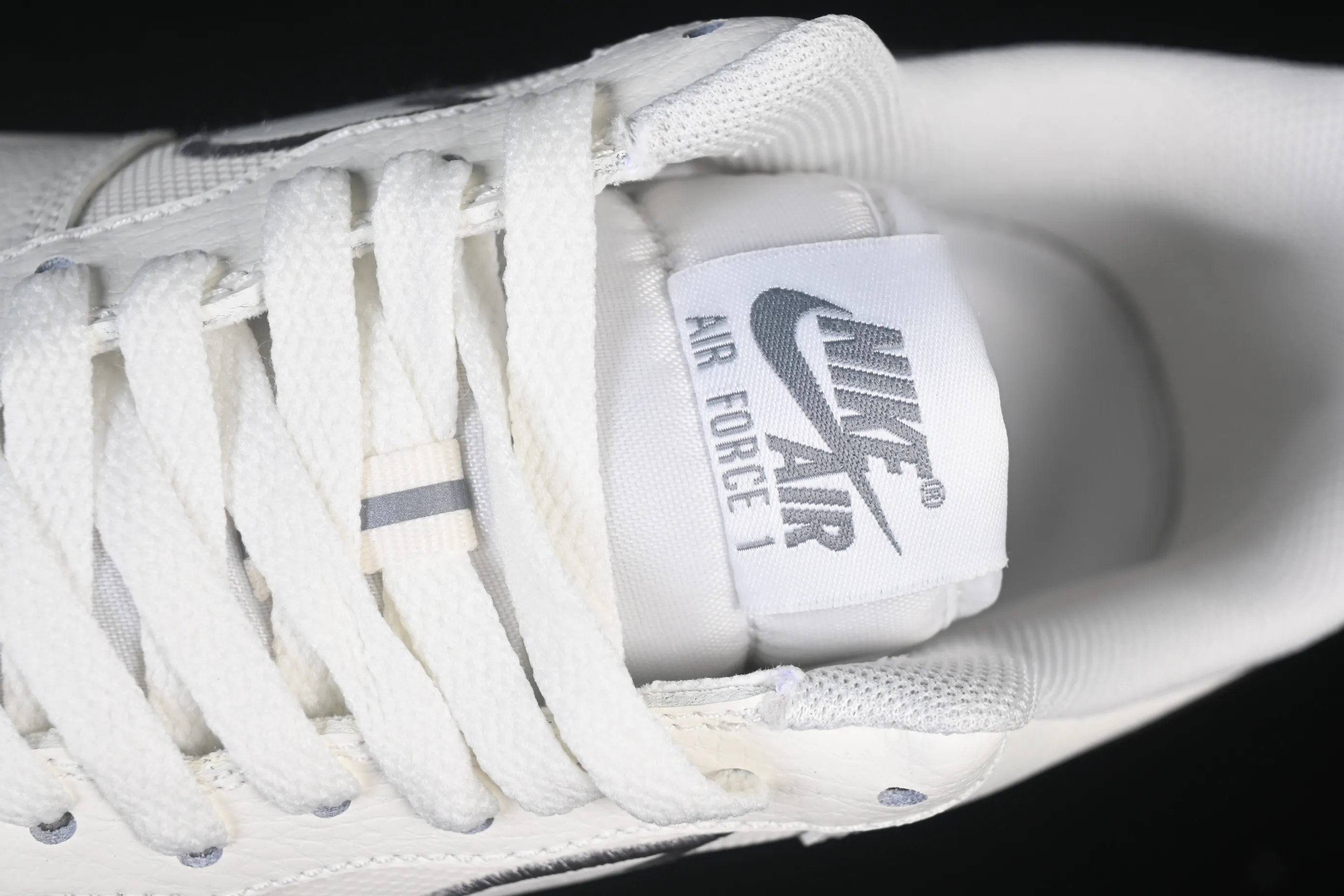 All categories Nk Air Force 1 Air Force series Nk Air Force 1 Low Air Force low-top Nike Air Force 1'07 Low Air Force 1 low-top casual sneakers IB7677-101